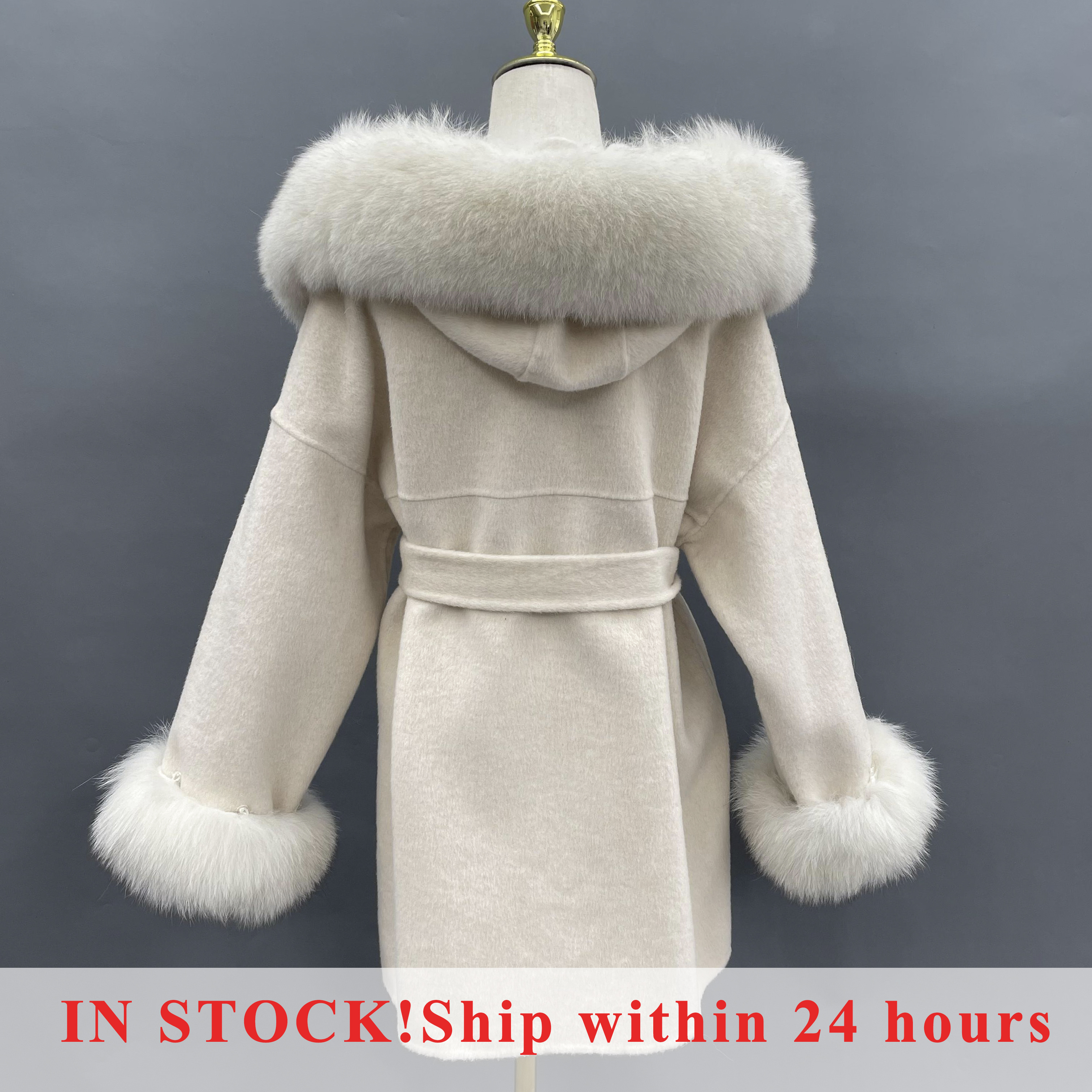 MISSJANEFUR Wool Coat with Rea - огляд і ціна Wool Coat Peacoat