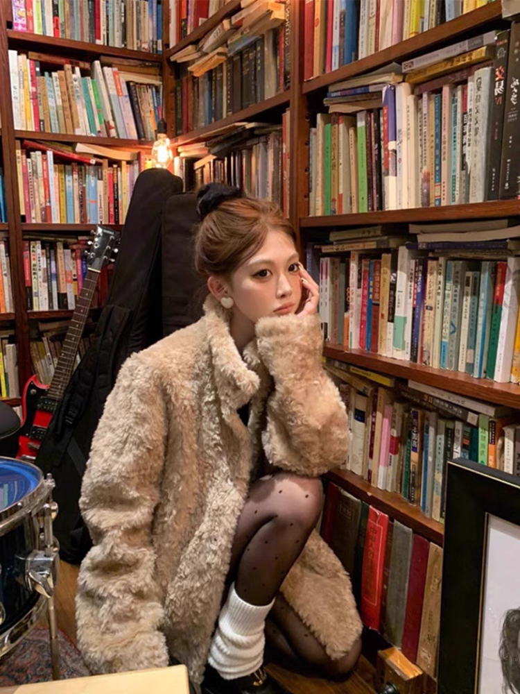 Lamb Wool Jacket Coat Woman Wa - огляд і ціна Wool Coat Peacoat