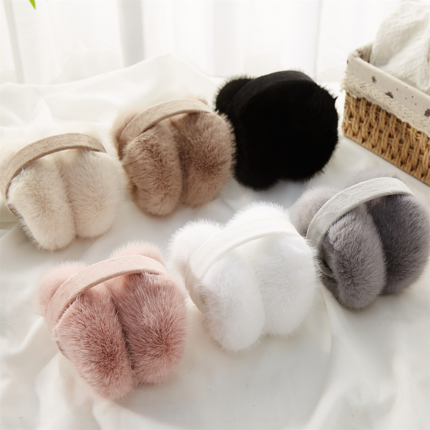 Innovative Beige Earmuffs Fold - огляд і ціна Earmuffs Foldable